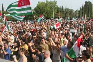 Абхазия просит Чавеса признать независимость республики